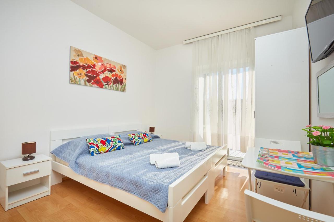 Leo'S Charming Home دوبروفينك المظهر الخارجي الصورة