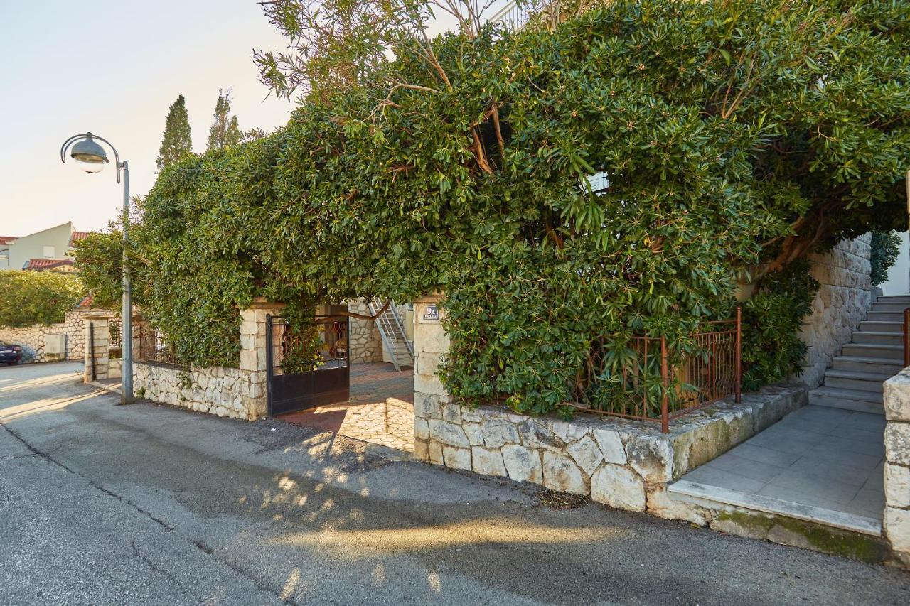 Leo'S Charming Home دوبروفينك المظهر الخارجي الصورة